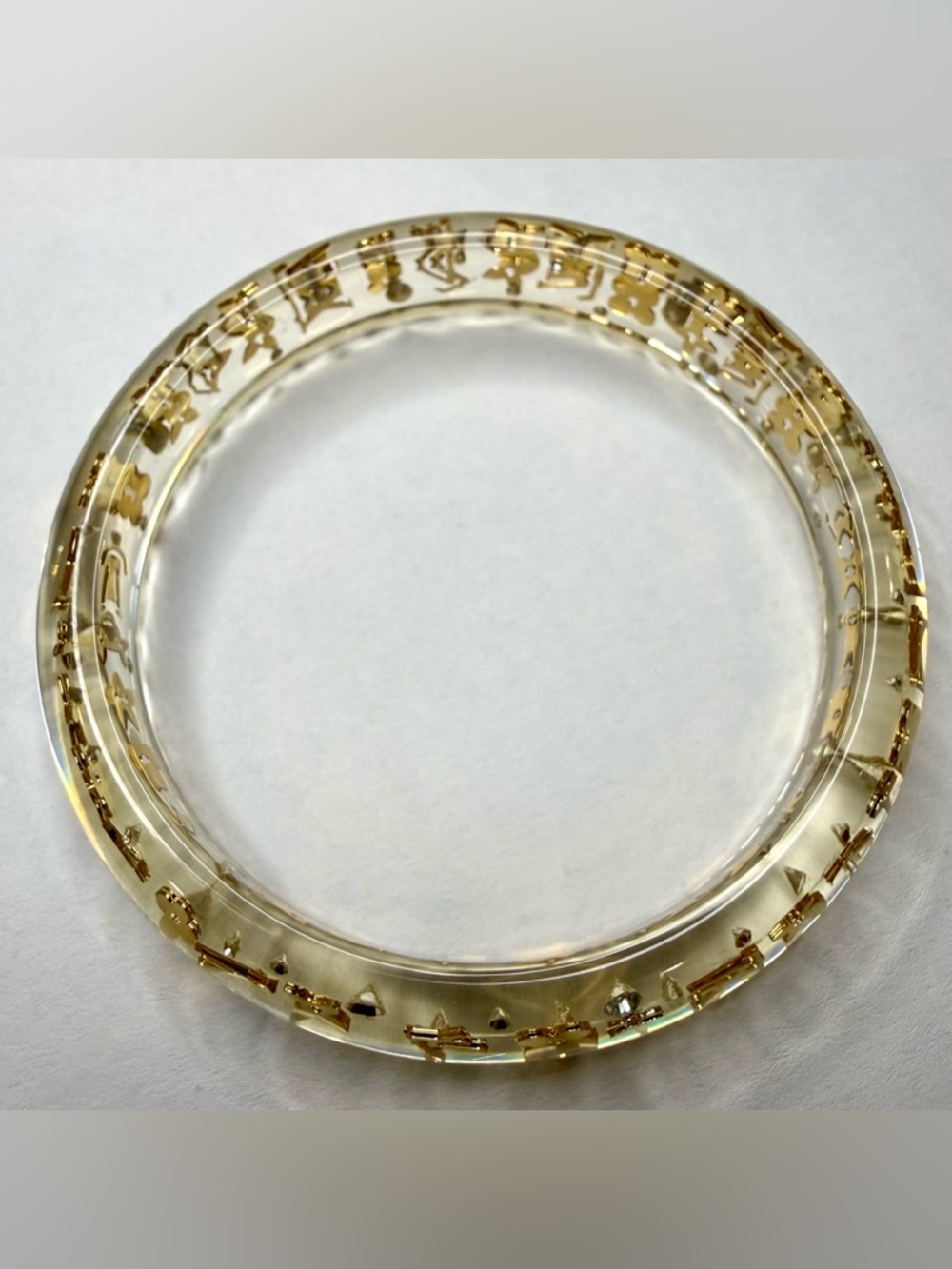 Louis Vuitton Clear Resin Inclusion Monogram Bangle Bracelet - Picture 3 of 10